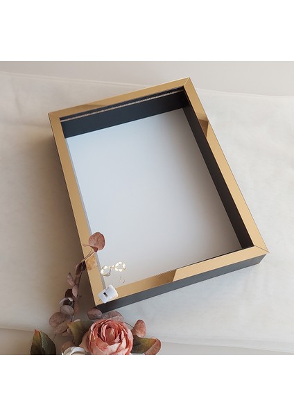 Siyah 30X40 cm Fotoğraf Bölümsüz Yarı Gold Isimsiz Ledli Gül Saklama Kutusu