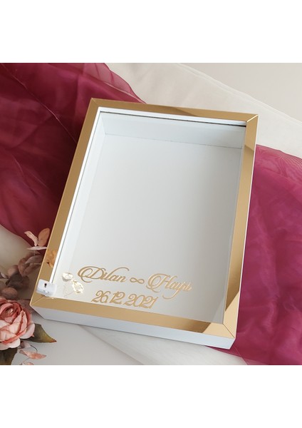 Beyaz 30X40 cm Fotoğraf Bölümsüz Yarı Gold Isimli Ledli Gül Saklama Kutusu fiyatları