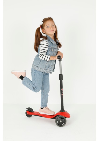 Star Işıklı 3 Tekerlekli Çocuk Scooter fırsatları