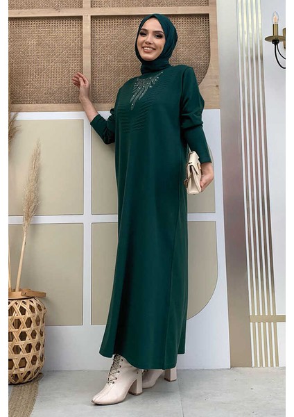 Göğüs Kısmı Taşlı Işleme Detay Triko Elbise 23317 Zümrüt fiyatları