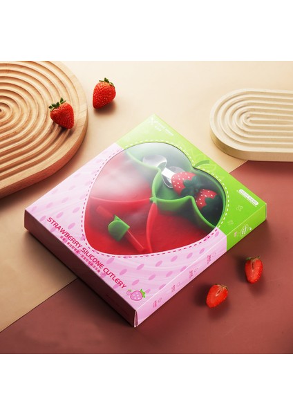 Vakumlu Silikon Mama Tabağı, Silikon Saplı Çelik Uçlu Çatal ve Kaşık ( Çilek Figürlü )