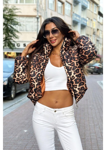 Kadın Leopar Desenli Dik Yaka Kısa Şişme Mont modelleri