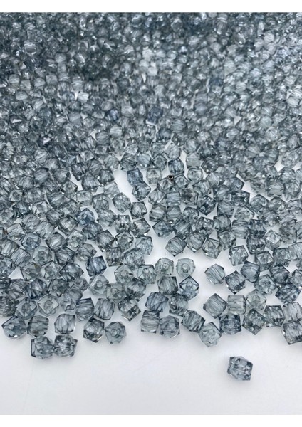 50GR 8mm Gri / Füme Antrasit Renk Küp,kübik Model Akrilik Boncuk,takı,çanta Boncuğu (50GR,~200 Adet)