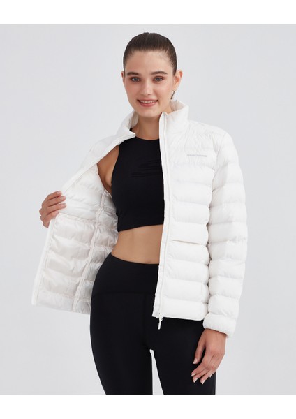 W Outerwear Pop Up Detailed Padded Jacket Kadın Beyaz Mont S231240-100