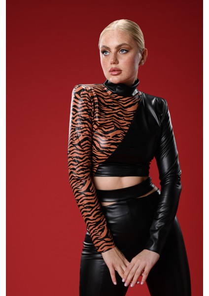 Animal Print Crop Top