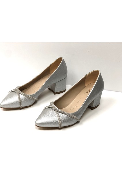 Klasik Taşlı 5cm Topuklu Kadın Stiletto Ayakkabı indirimleri