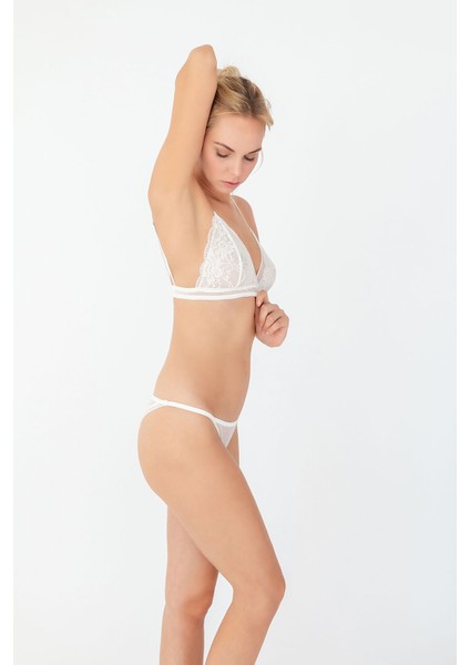 Kadın Dantelli Balensiz Üçgen Sütyen fiyatları