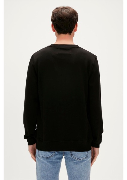 Play Hard Crewneck Erkek Siyah Sweatshirt 23.02.12.018-C01 modelleri