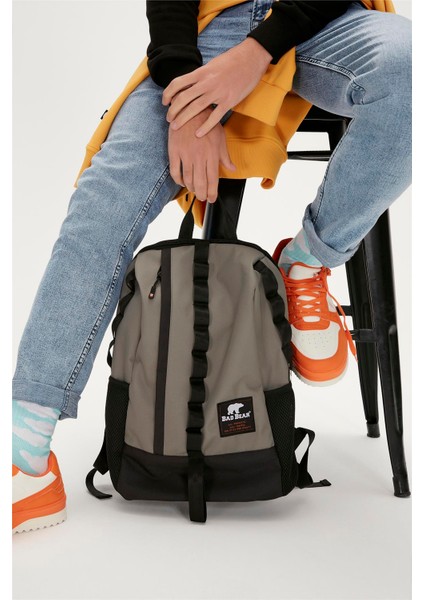 Play Hard Crewneck Erkek Siyah Sweatshirt 23.02.12.018-C01 indirimleri