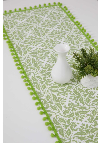 Aisha's Design Kenarları Ponponlu ve Desenli Runner 90 x 30,R-71K