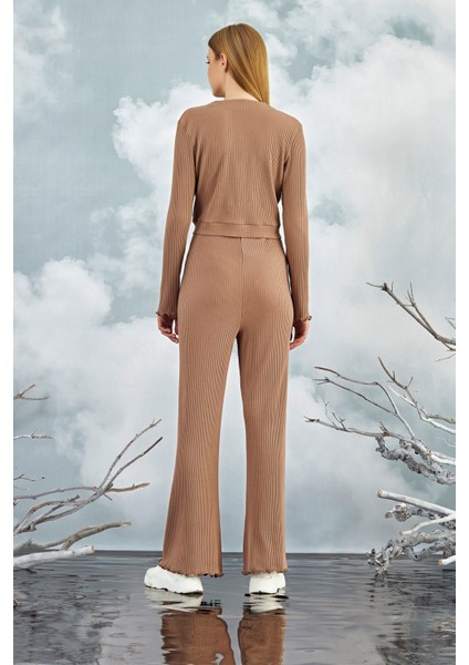 20842 Gizzey Crop Hırka Pantolon Takım