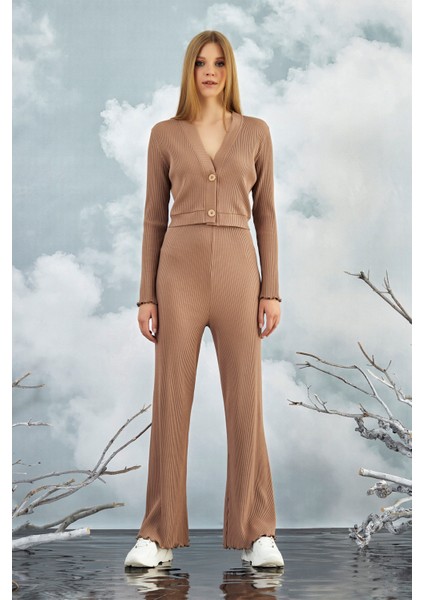 20842 Gizzey Crop Hırka Pantolon Takım