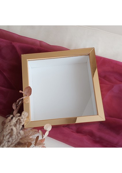 Gold Pleksi Kaplı 25X25 cm Fotoğraf Bölümsüz Isimsiz Ledsiz Gül Saklama Kutusu! Anı Çerçevesi!