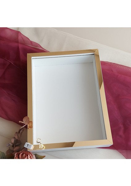 Beyaz 30X40 cm Fotoğraf Bölümsüz Yarı Gold Isimsiz Ledli Gül Saklama Kutusu