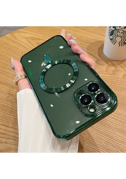 Apple iPhone 15 Pro Max Kılıf Magsafe Kamera Lensli Korumalı Şeffaf Silikon Kapak