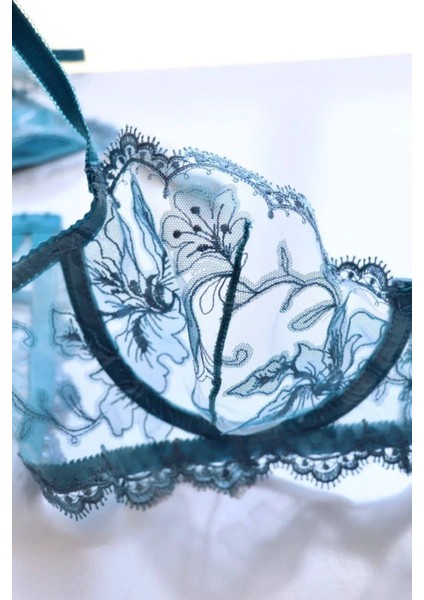 Madame Blume Lingerie - Fluff Blue Balenli Bralet Takımı