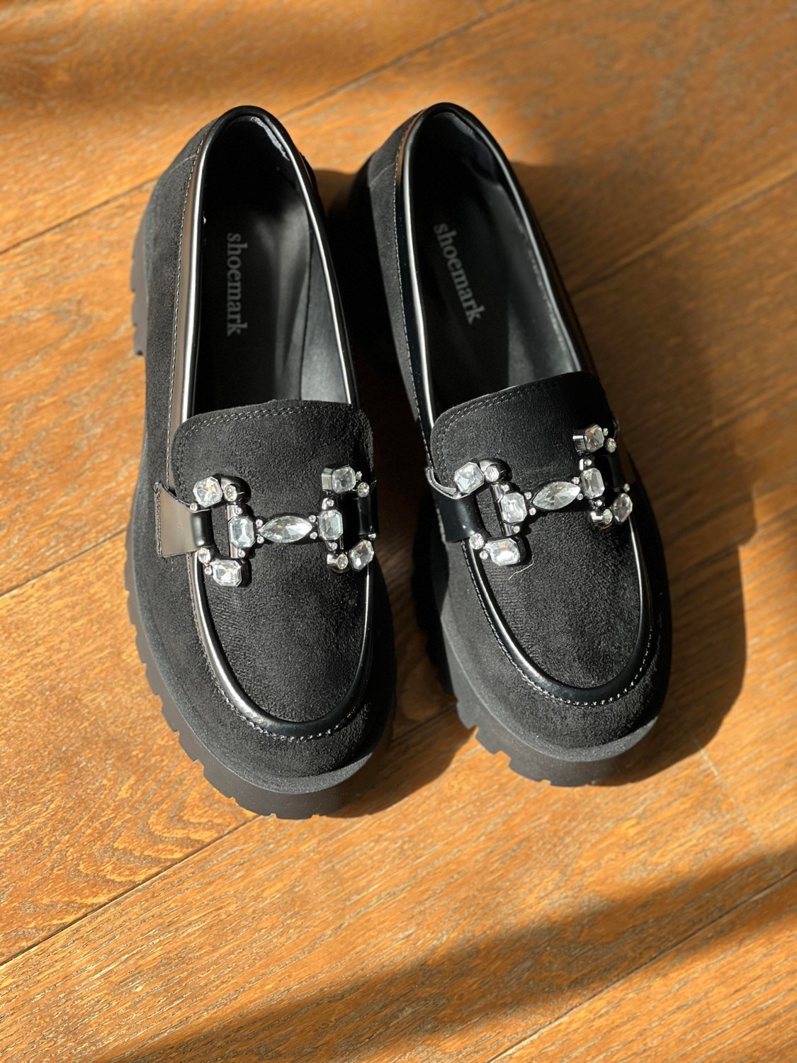 Shoemark Tina Bej Süet Taşlı Toka Deaylı Kadın Loafer