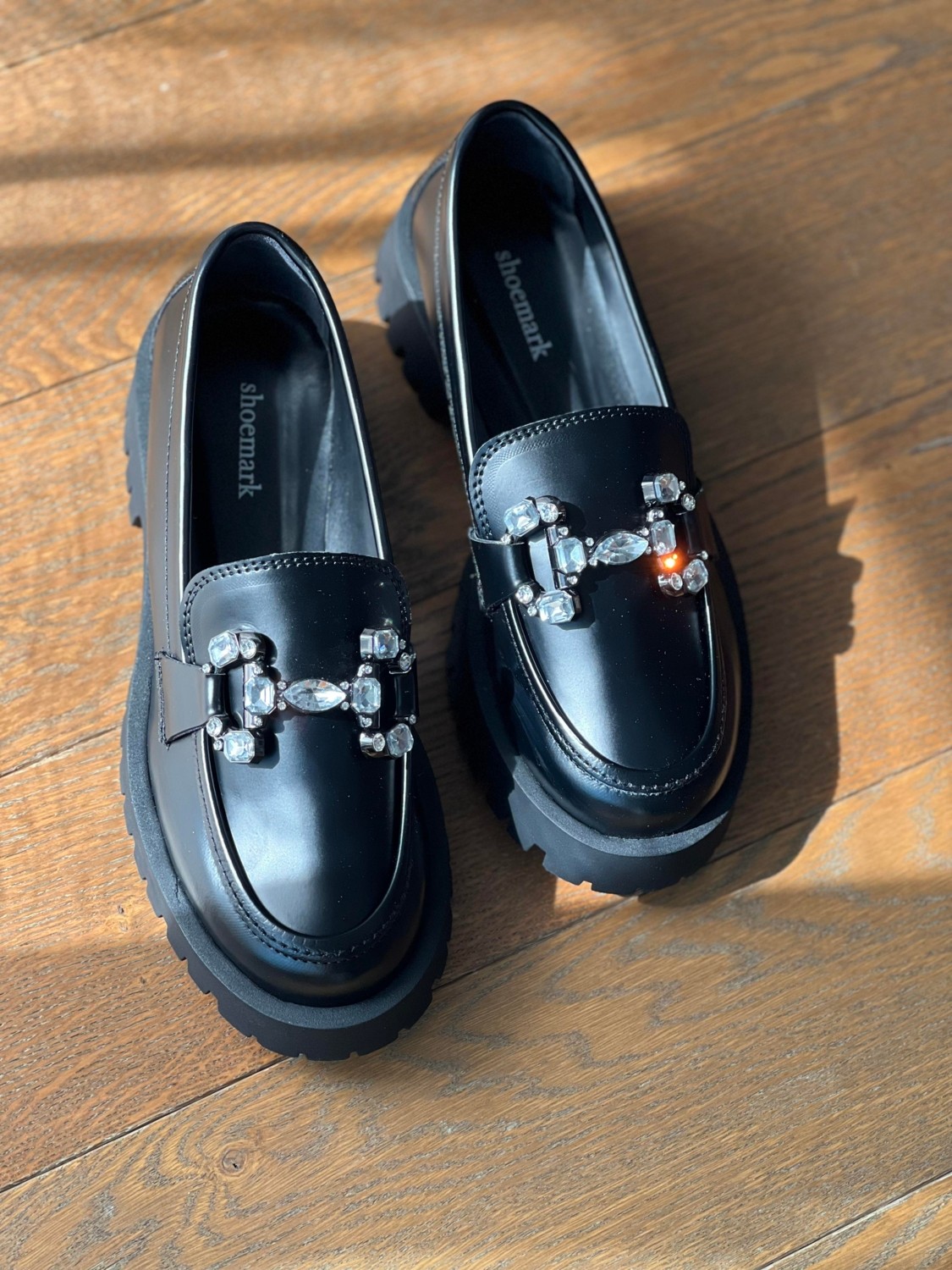 Shoemark Tina Bej Süet Taşlı Toka Deaylı Kadın Loafer görsel 8