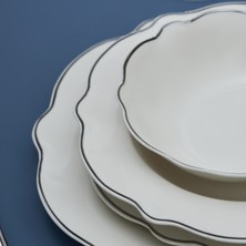 Karaca Daisy Platinium Wave Shape Kayık Tabaklı 27 Parça 6 Kişilik Porselen Yemek Takımı