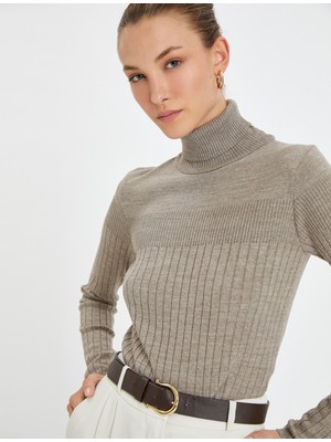 Koton Triko Boğazlı Kazak Dokulu Akrilik