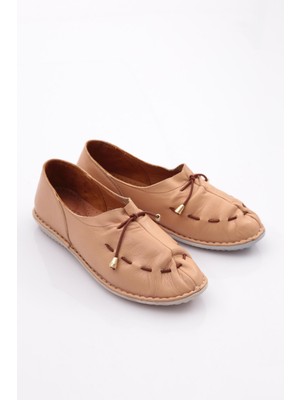 DGN E221  Kadın  Dikiş Detayli Çiçek Süsleme Babet