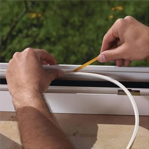 Kapı ve Pencere Soğuk Izolasyon Bandı Fitili Kendinden Yapışkanlı Kauçuk Yalıtım Bant 2X10 = 20 mt
