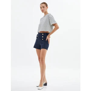 Oversize Crop Tişört Bisiklet Yaka Kısa Kollu