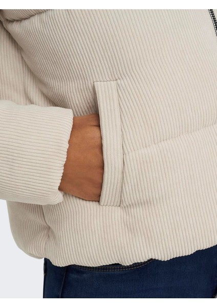 ONLNEWDOLLY CORDUROY PUFF Bej Kadın Mont fırsatları
