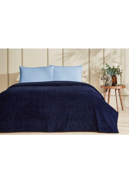 Piramit Line Lacivert Çift Kişilik Battaniye