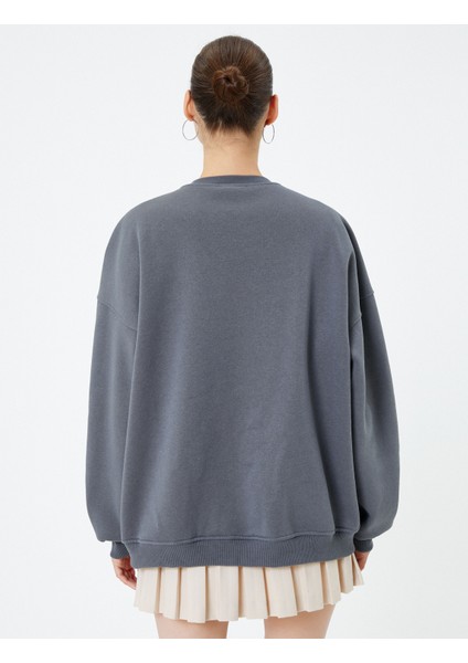 Kolej Sweatshirt Şardonlu Rahat Kalıp Uzun Baskılı fırsatları