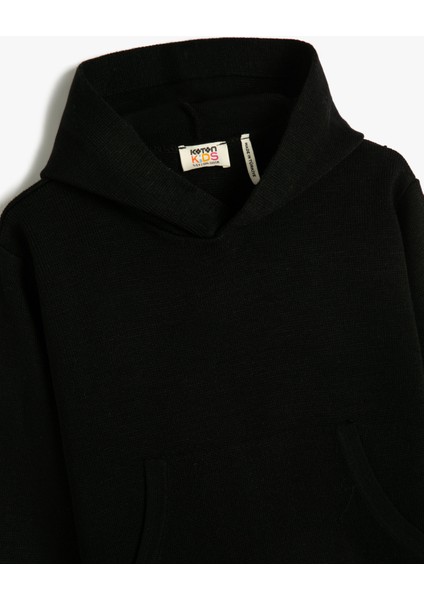 Kapşonlu Kazak Uzun Kollu Kanguru Cepli modelleri