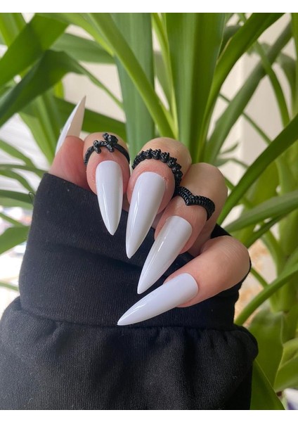 100 Adet Beyaz Stiletto Takma Tırnak