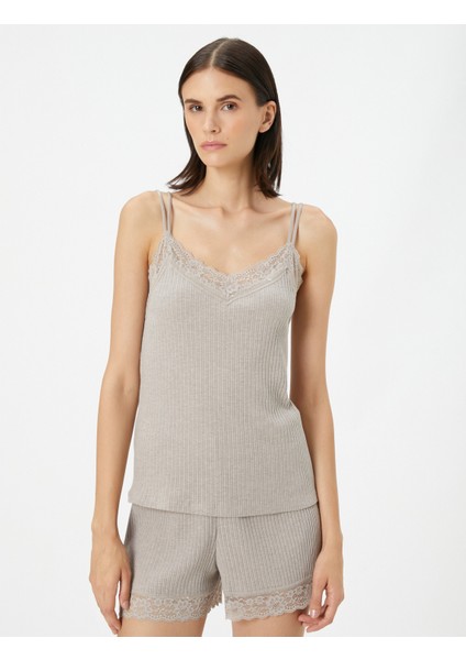 Dantelli Pijama Üstü İnce Askılı Fitilli modelleri
