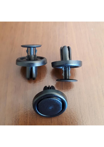 Toyota Paspas Döşeme Alt Koruma ve Spoiler Klipsi 10 Adet 90467-07215