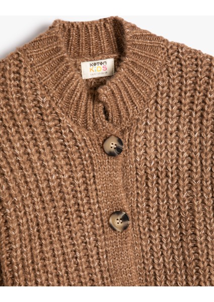 Örgü Hırka Düğme Kapamalı Uzun Kollu Yuvarlak Dik Yaka modelleri