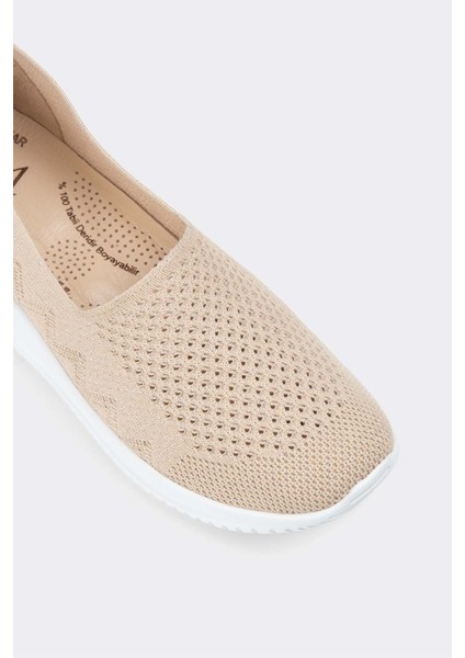 Bej Kadın Günlük Bez Rahat Ayakkabı modelleri