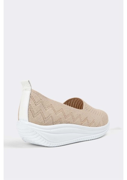 Bej Kadın Günlük Bez Rahat Ayakkabı fırsatları