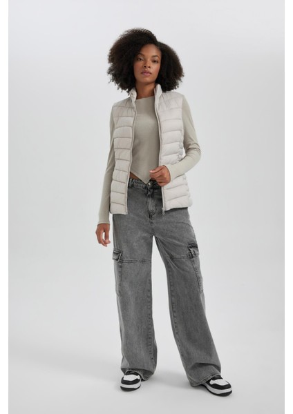 Regular Fit Yelek W6955AZ22AU