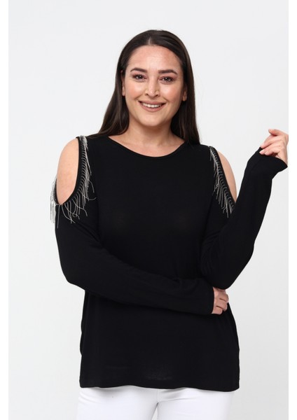 Kadın Büyük Beden Omuz Dekolte ve Püskül Detaylı Siyah Bluz