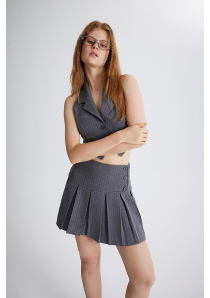 Düğme Detaylı Pileli Mini Kira Etek Gri fırsatları