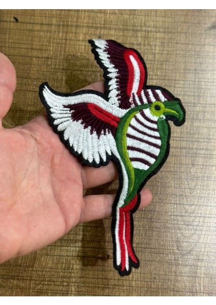 20X11 cm Renkli Nakış Işleme Papağan Kuş Arma Yama Dikiş Hobi Aplike