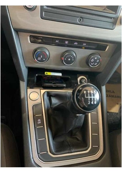 Volkswagen Passat 2015+ B8 Kablosuz Sarj Standı