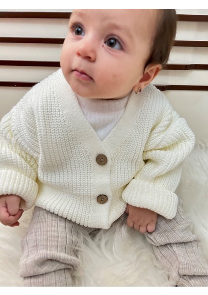 Selanik Örgüsü Triko Ahşap Düğmeli Oversize Basic Model Hırka fiyatları