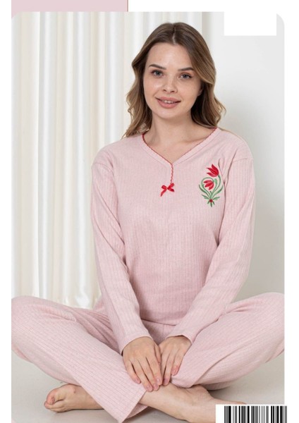 Kışlık Orta Kalınlıkta Nakışlı Pijama Takımı