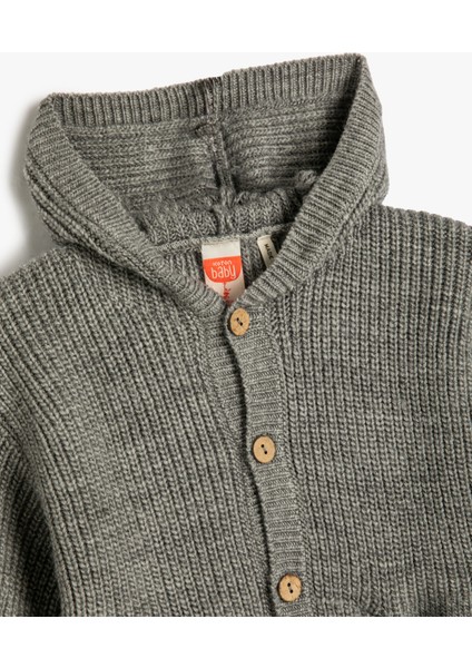 Kapşonlu Örgü Hırka Düğme Kapamalı Cep Detaylı modelleri