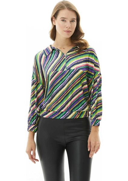 Önü Yarım Fermuarlı Verev Çizgili Bluz modelleri