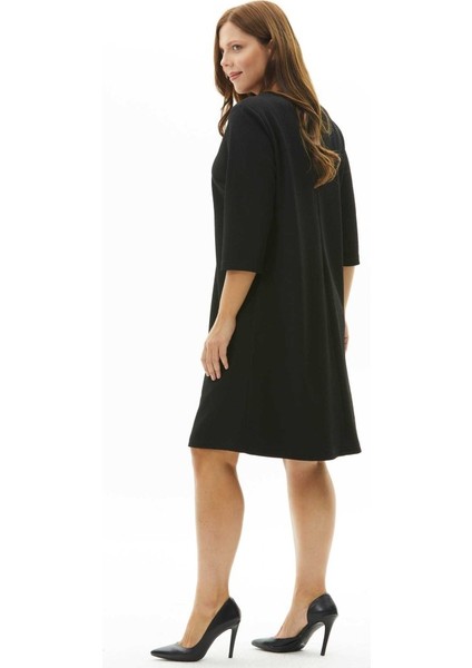 Büyük Beden Yakası Aksesuarlı Truvakar Kol Elbise indirimleri