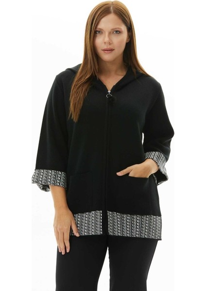 Büyük Beden Kol ve Etek Ucu Desenli Triko Hırka