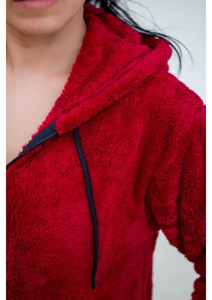 Kadın Kırmızı Peluş Kalın Fermuarlı Kapüşonlu Cepli Ceket 23KCKTMY50 modelleri