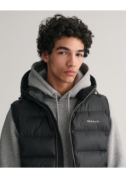 Erkek Siyah Regular Fit Kapüşonlu Yelek 7006352.5